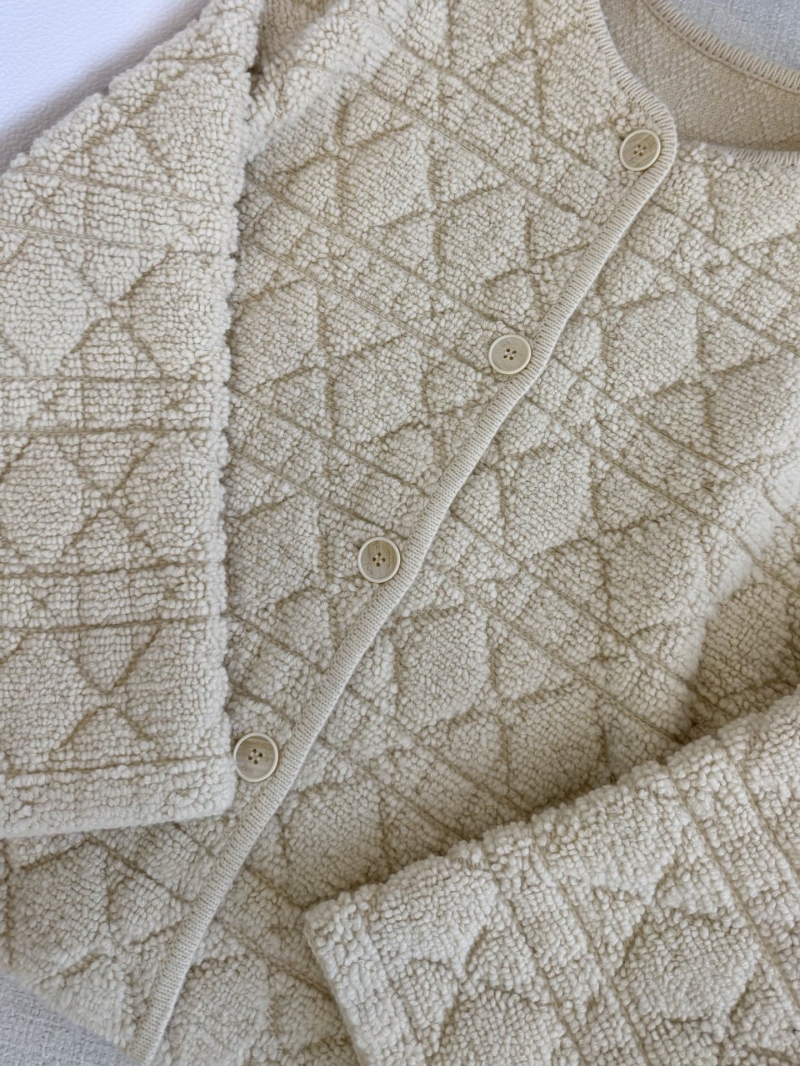 chr1st1an D10r outwear